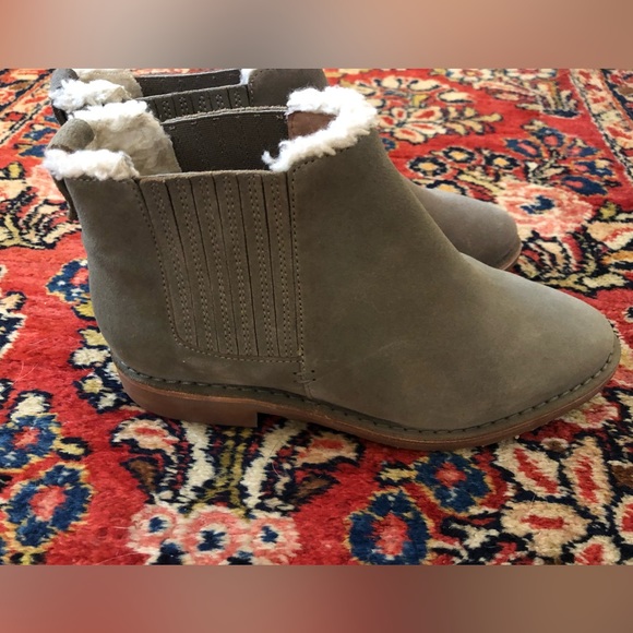 Seychelles suede booties size 6.5 - Picture 1 of 3